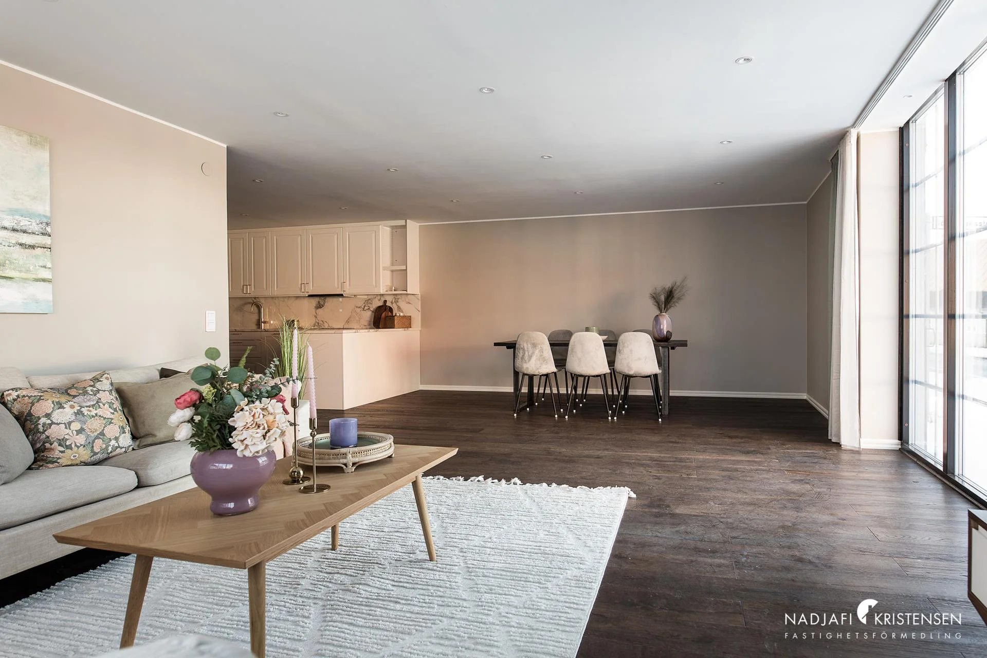 Townhouse med stort gästhus på Agardhsgatan