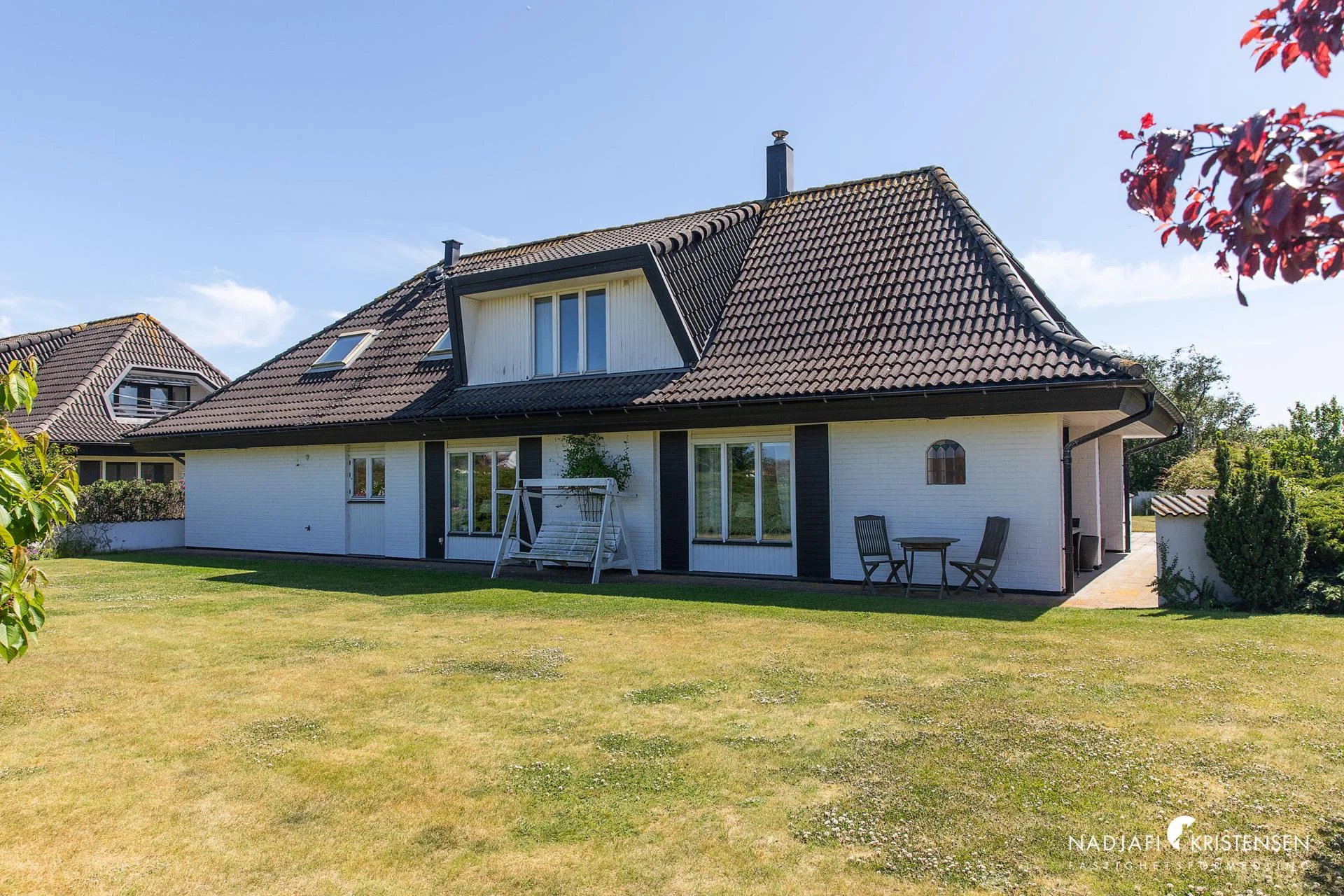 Rymlig villa på privat läge!