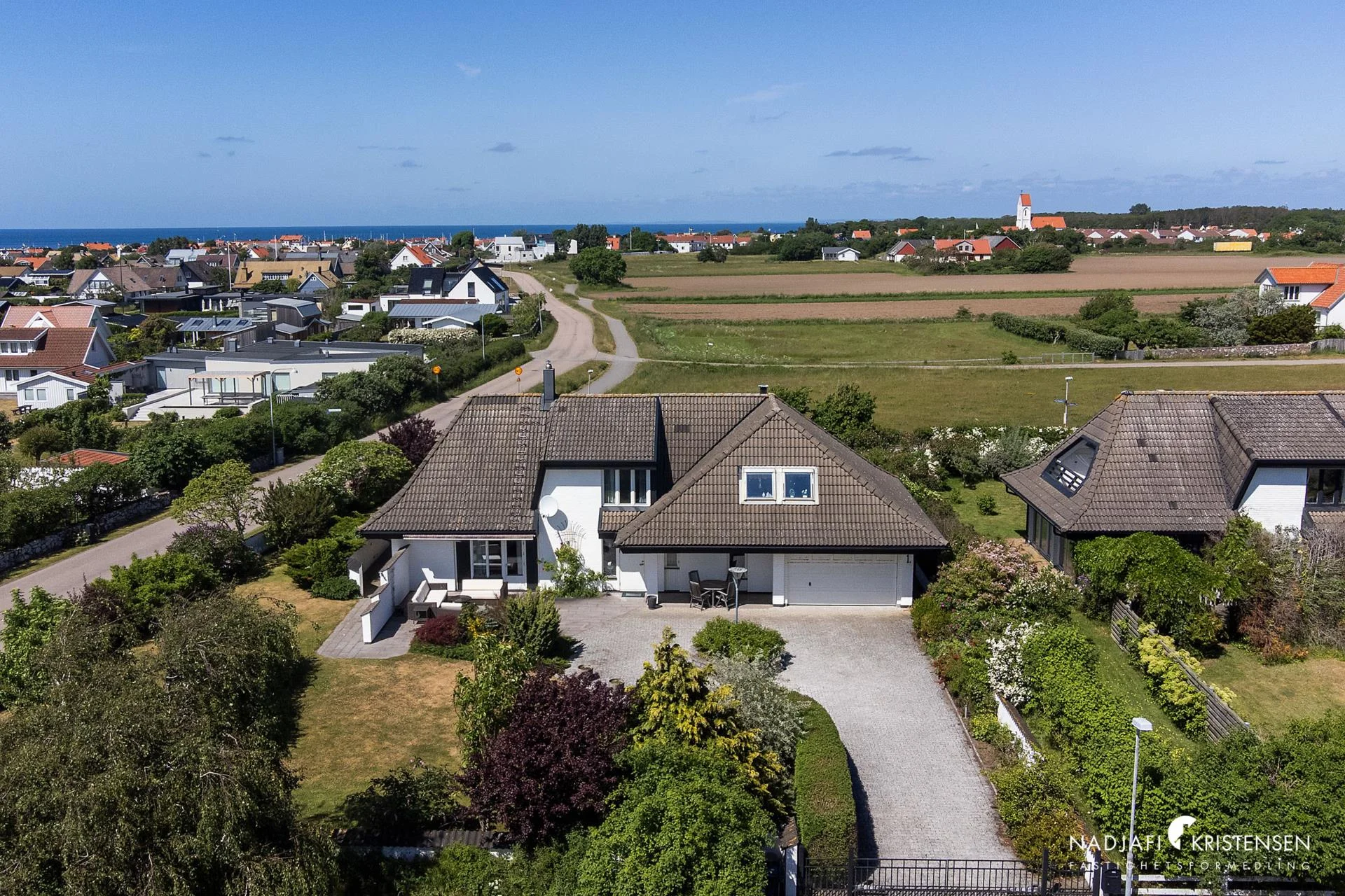 Rymlig villa på privat läge!