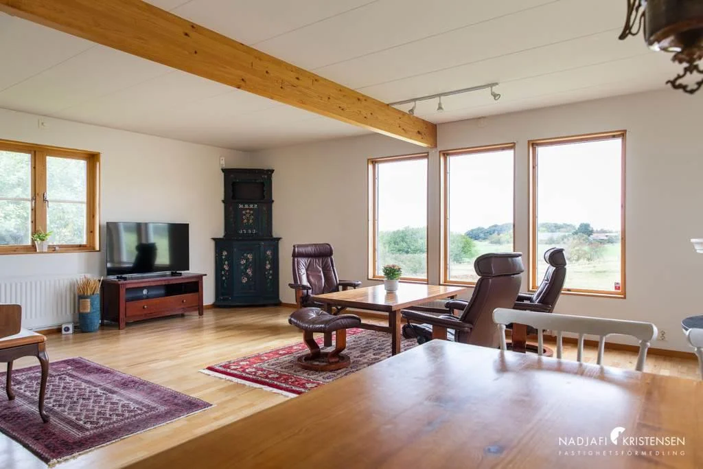 Välskött 1,5-plans villa på lugnt område nära hav och Torekovs golfklubb!