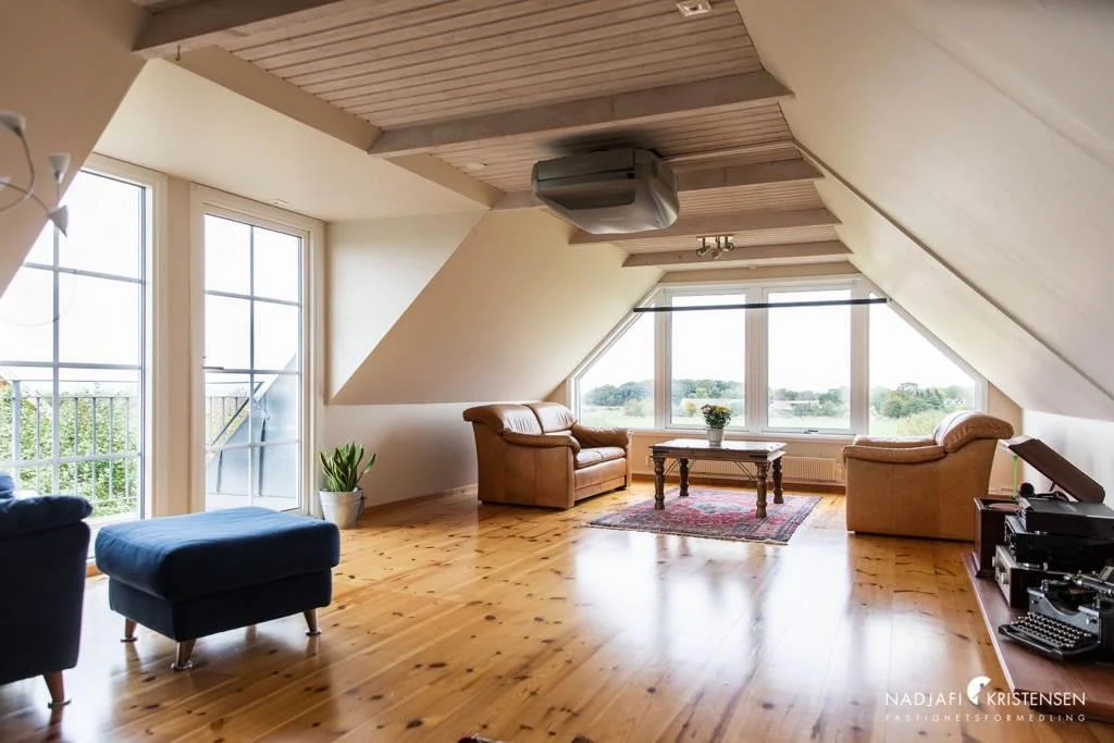 Välskött 1,5-plans villa på lugnt område nära hav och Torekovs golfklubb!