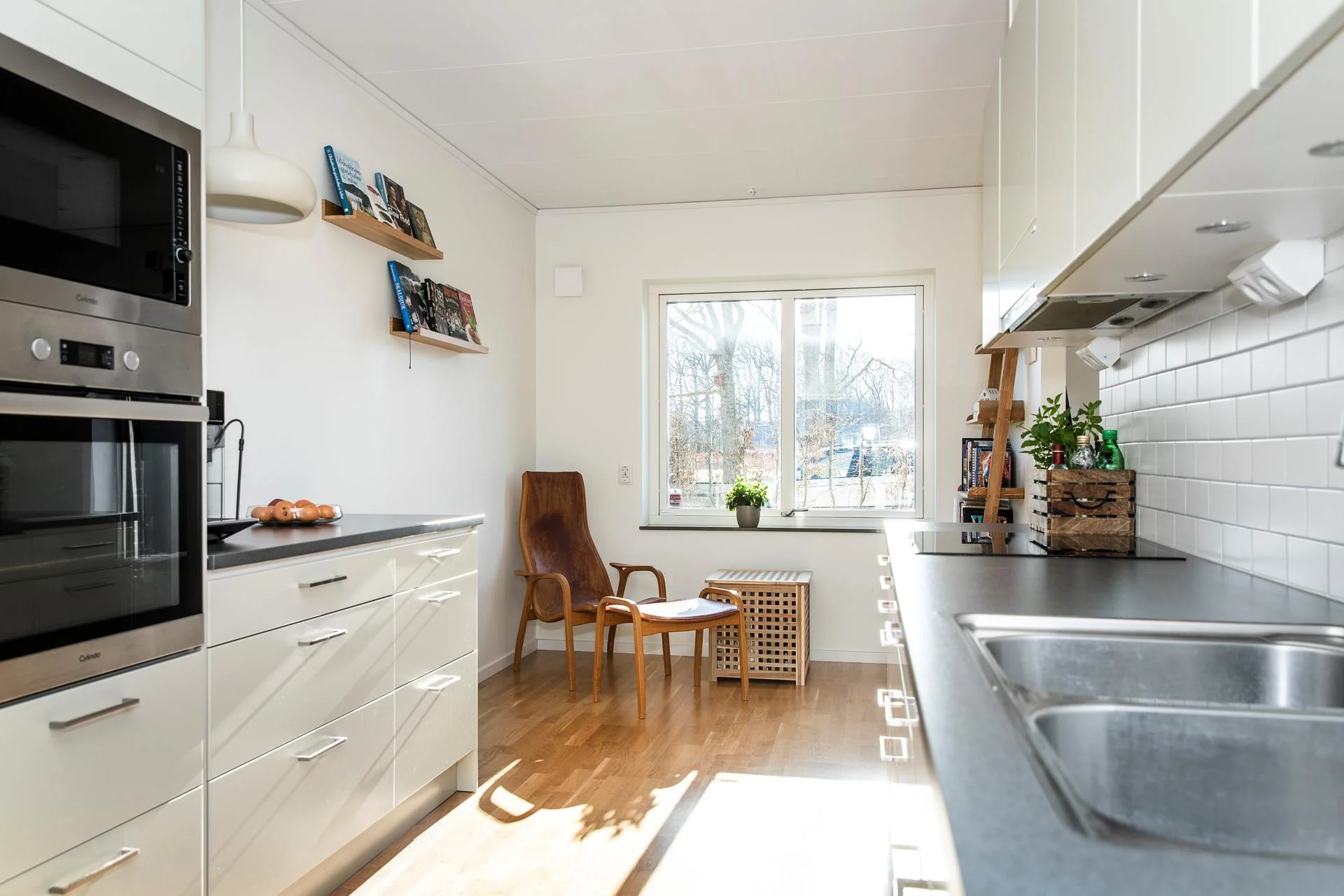 Lättskött och trivsamt radhus i två plan