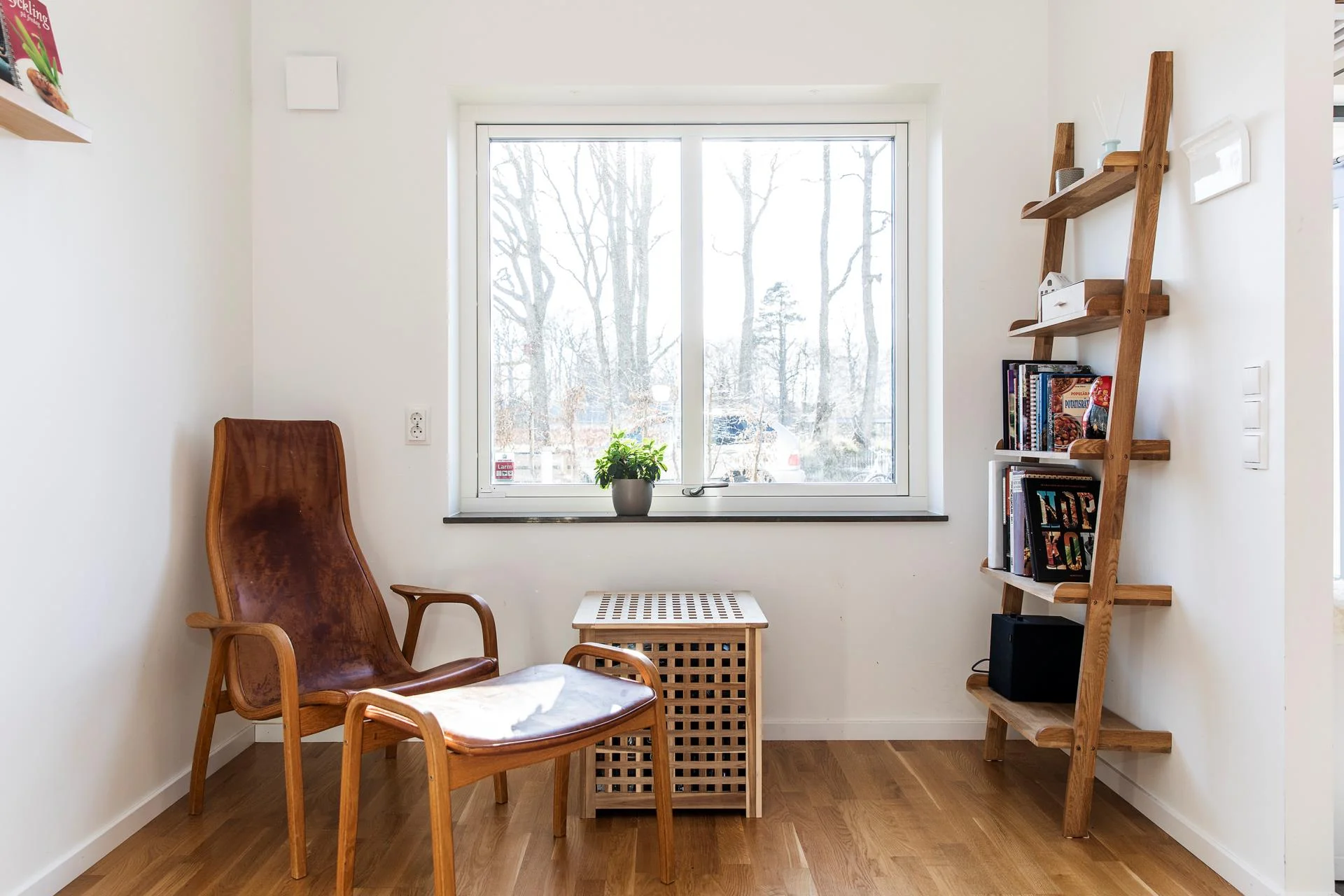 Lättskött och trivsamt radhus i två plan