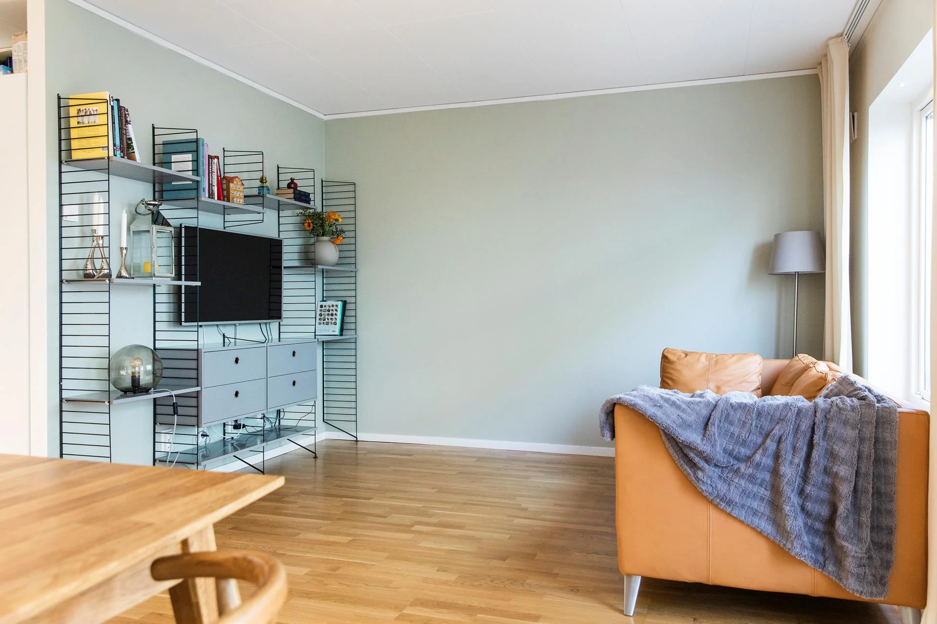 Lättskött och trivsamt radhus i två plan