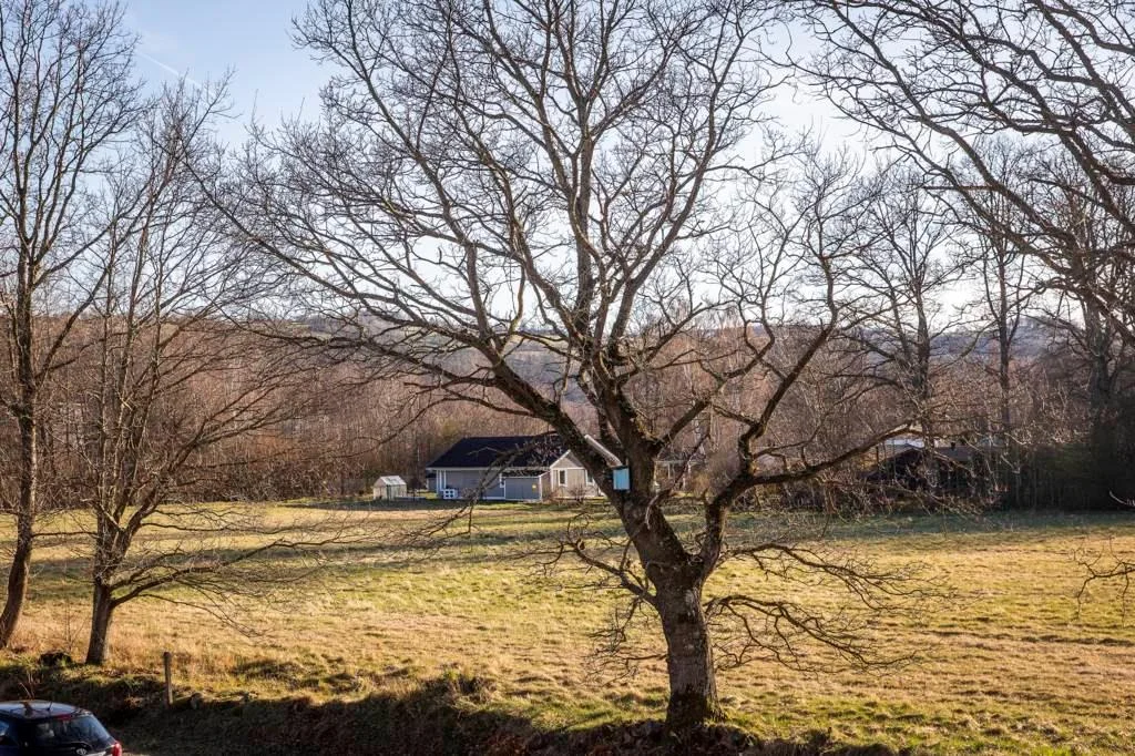 Lättskött och trivsamt radhus i två plan