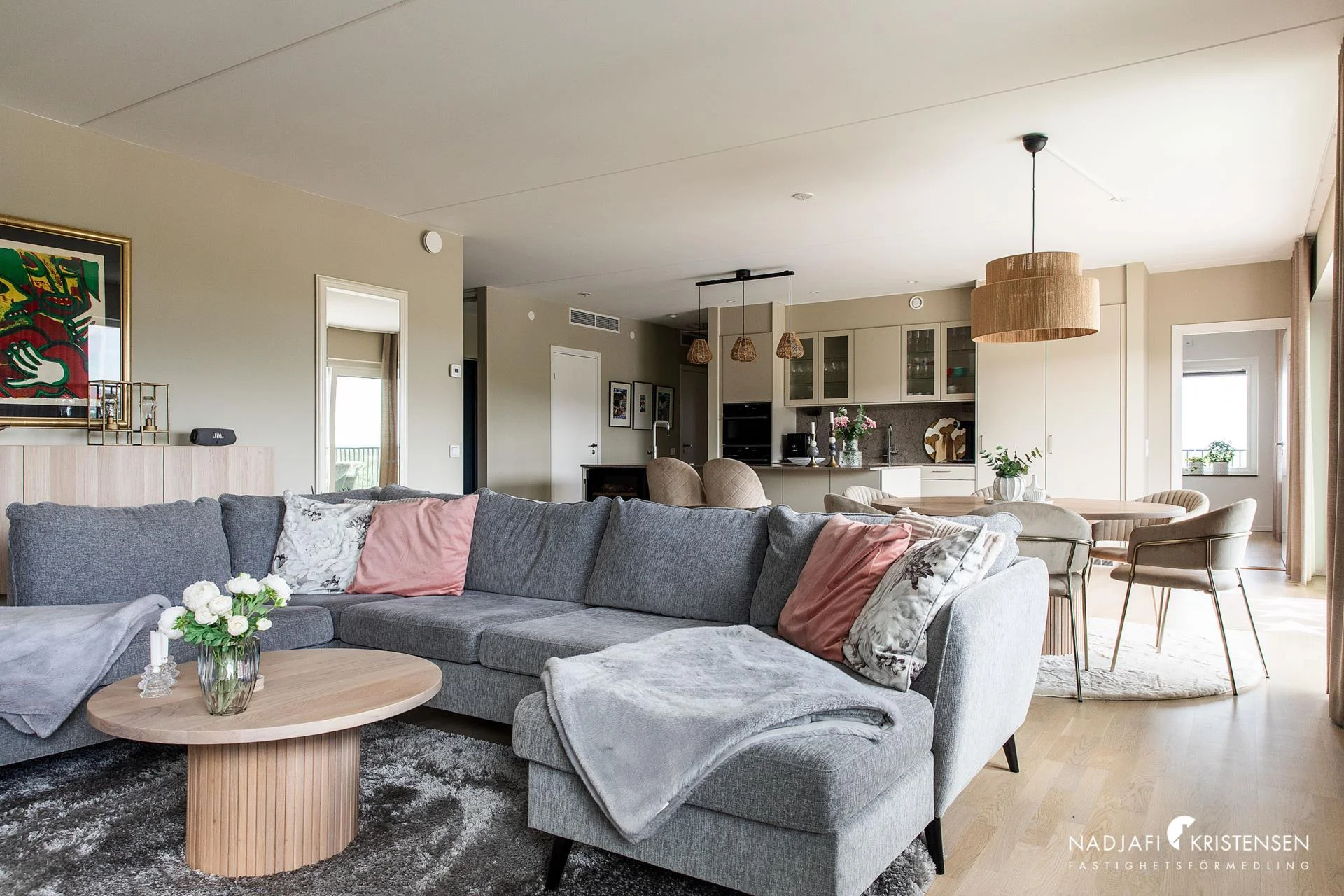 Båstads enda 10-våningshus – bo högst upp