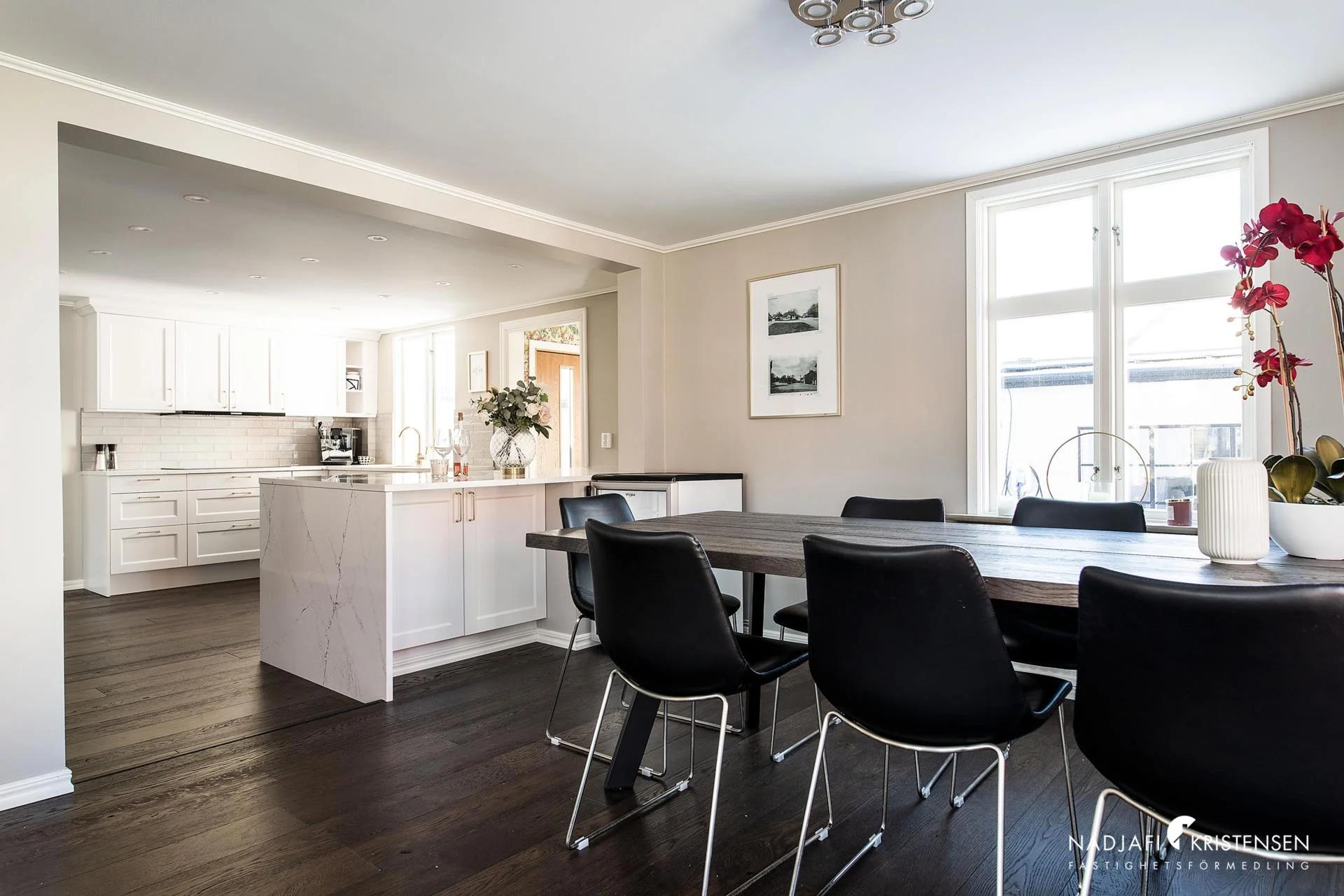 Townhouse med stort gästhus på Agardhsgatan
