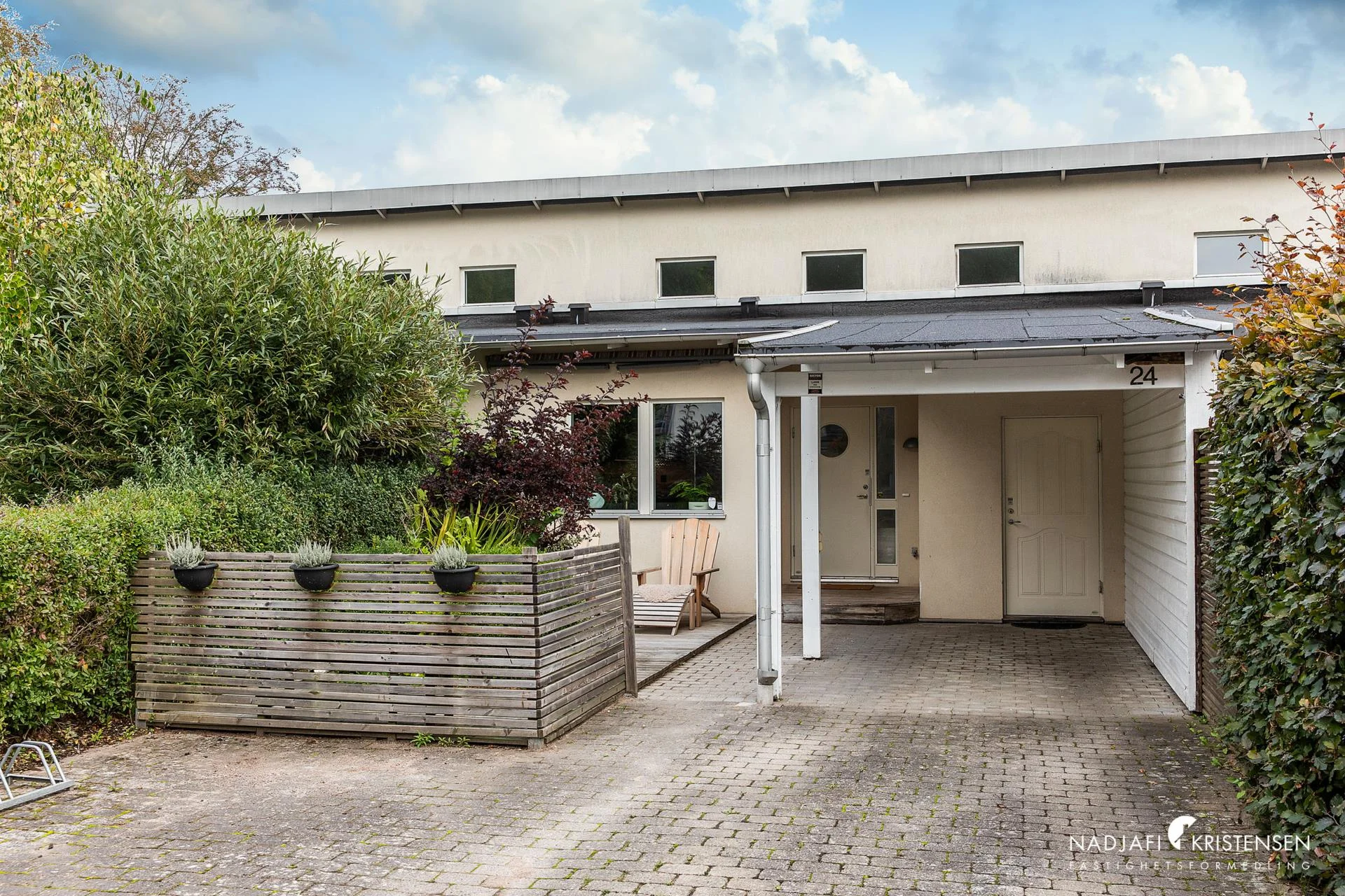 Trevligt radhus med närhet till både natur och centrala Båstad