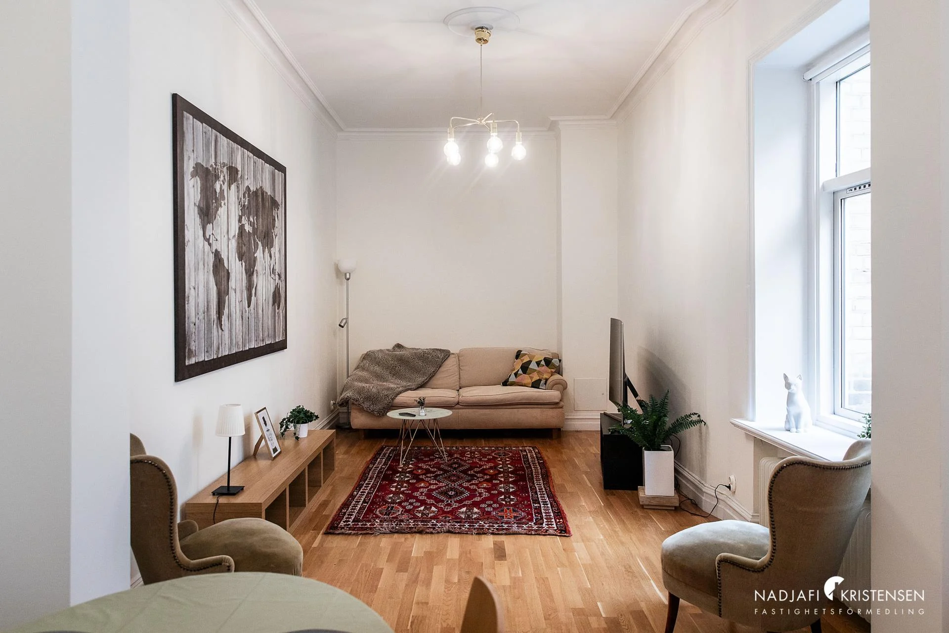 Ägarlägenhet i två plan med egen entré – Södra Strandgatan 15